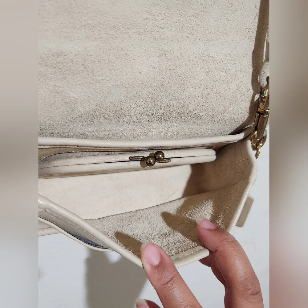 Vintage Coach Shoulder Purse 9385 - Bone - Picture 11 of 15